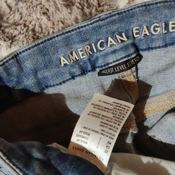 American Eagle Distressed Jegging - Picture 6 of 7